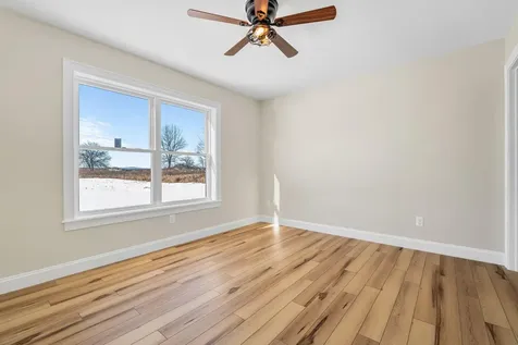 591 North Road Leeds ME 04263