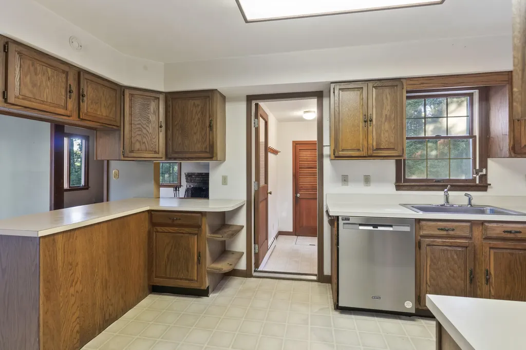 17 Lester Road Westport Island ME 04578