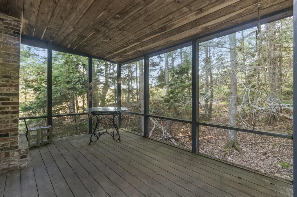 17 Lester Road Westport Island ME 04578