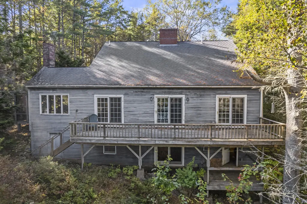17 Lester Road Westport Island ME 04578