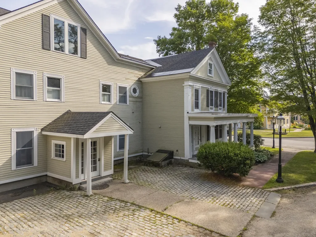 22 Broad Street Bethel ME 04217