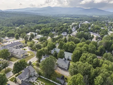 22 Broad Street Bethel ME 04217