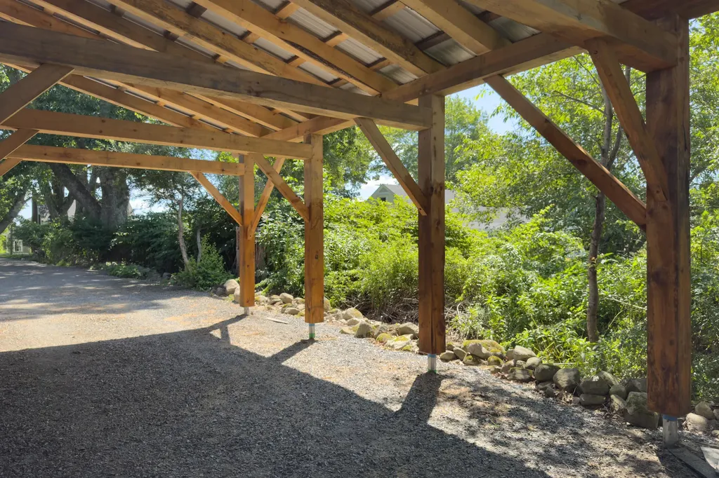 935 Dutch Neck Waldoboro ME 04572