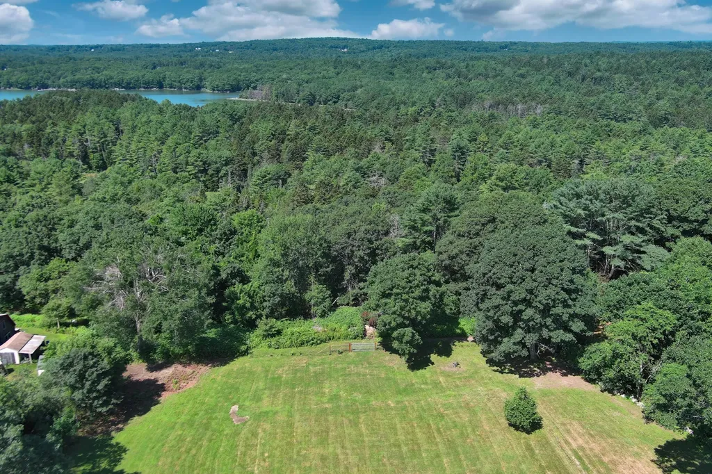 935 Dutch Neck Waldoboro ME 04572