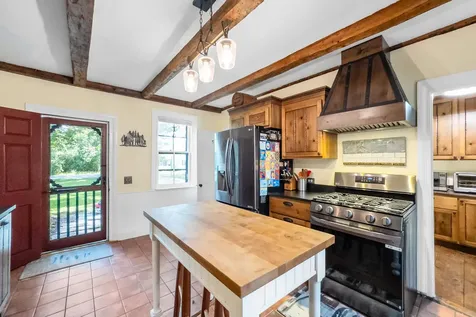 935 Dutch Neck Waldoboro ME 04572