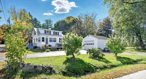 32 School Street Belgrade ME 04917