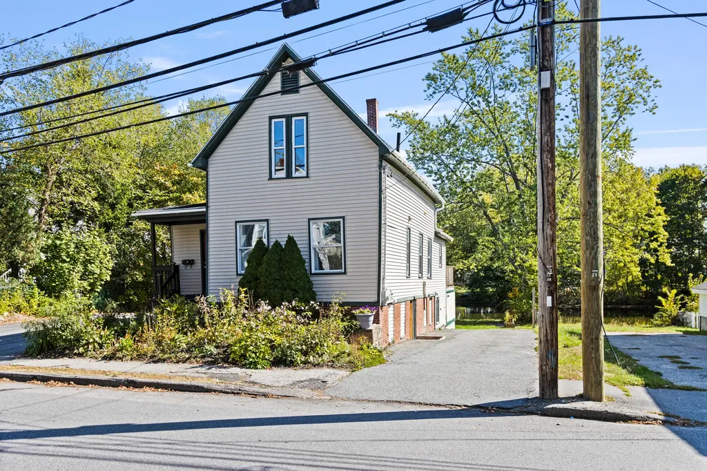96 Brackett Street Westbrook ME 04092