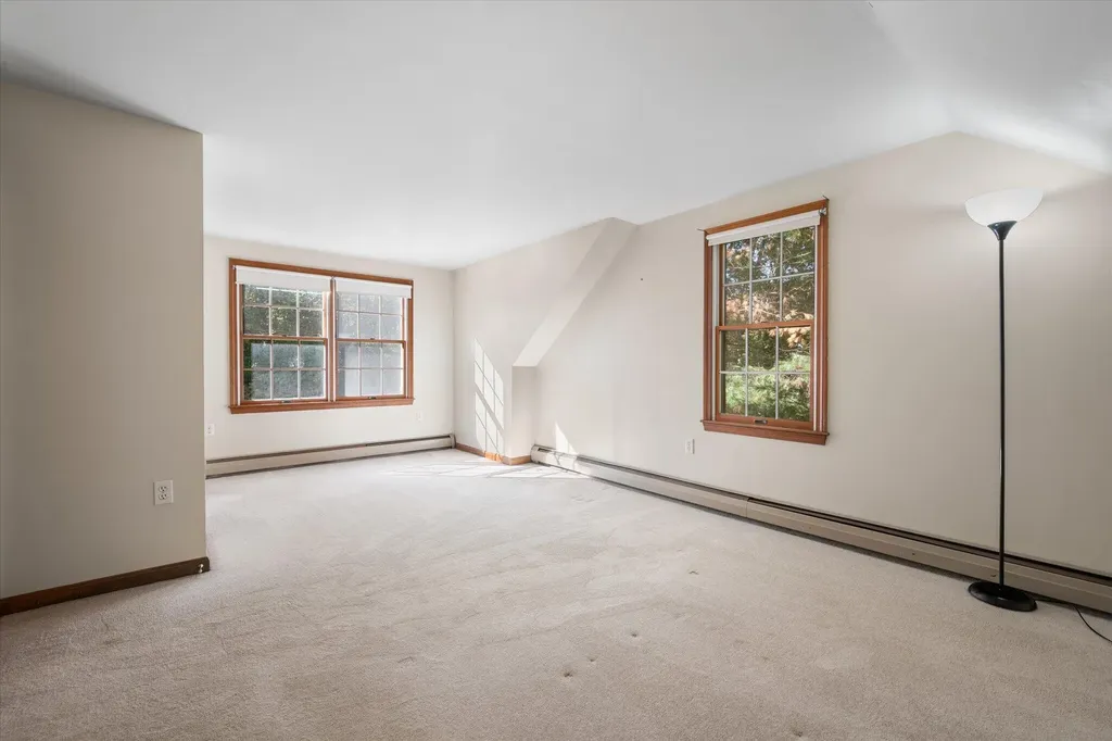 1234 Essex Street Bangor ME 04401