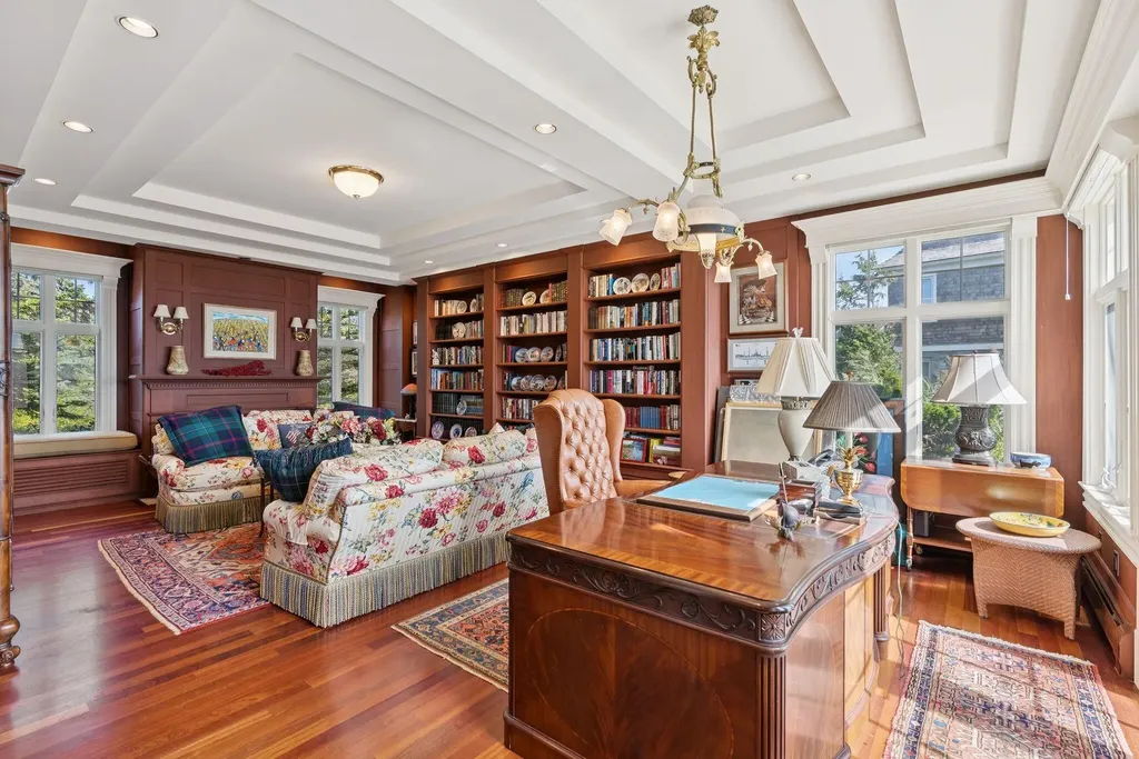 17 Seaview Avenue Kennebunkport ME 04046