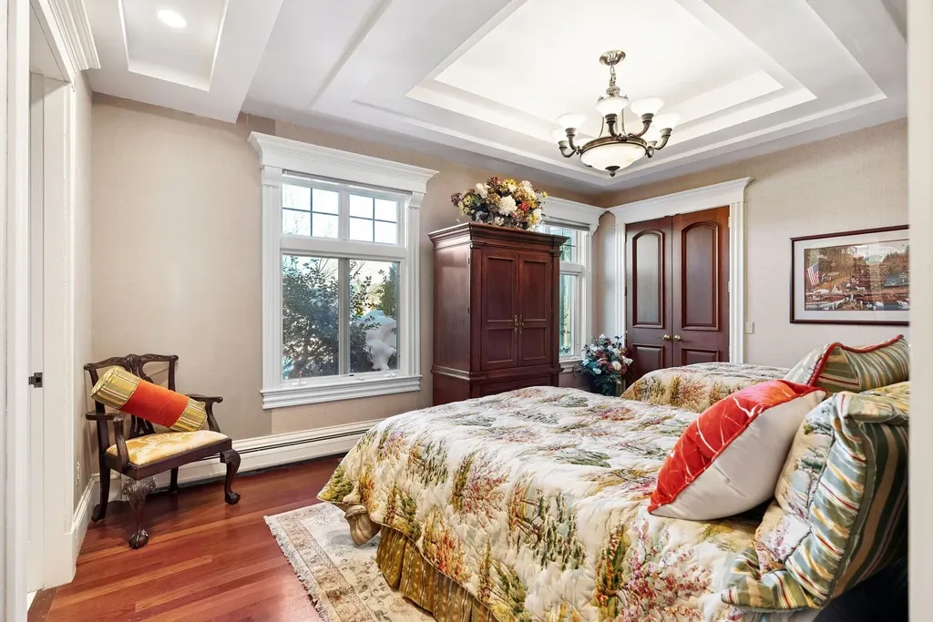 17 Seaview Avenue Kennebunkport ME 04046