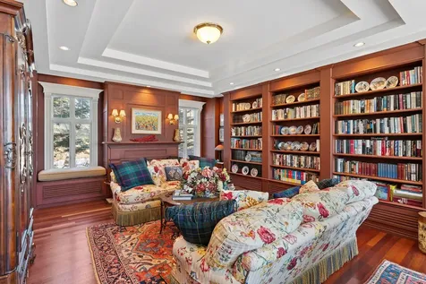 17 Seaview Avenue Kennebunkport ME 04046