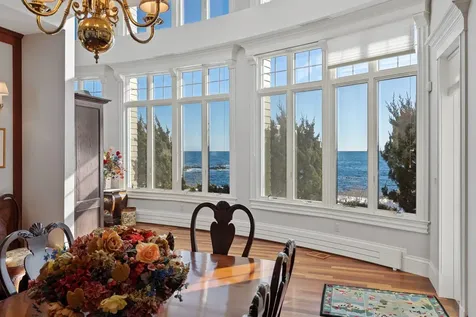 17 Seaview Avenue Kennebunkport ME 04046