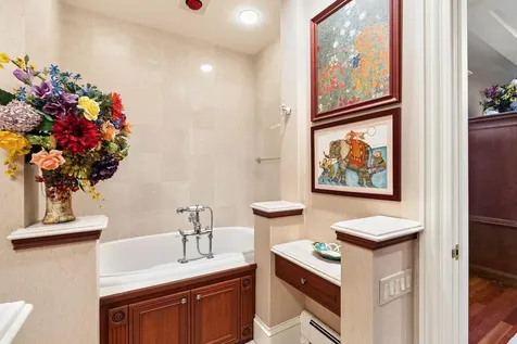 17 Seaview Avenue Kennebunkport ME 04046