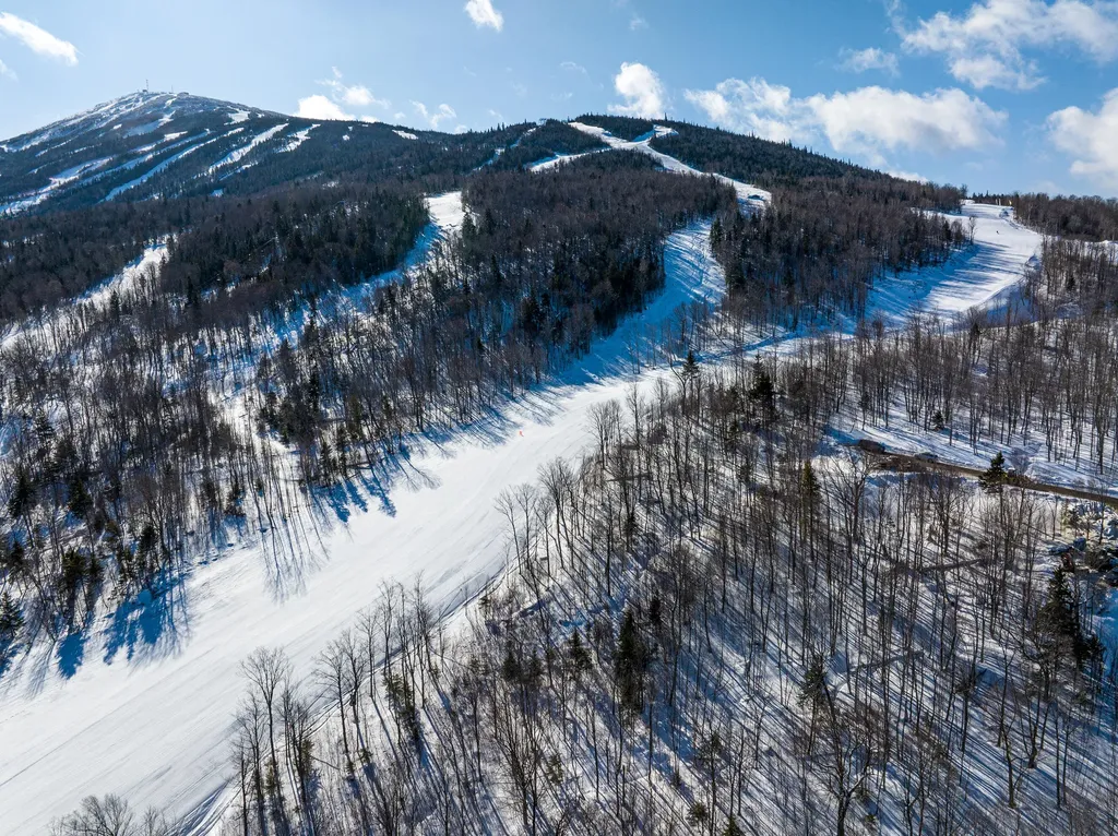 8123 Sawtooth Road Carrabassett Valley ME 04947