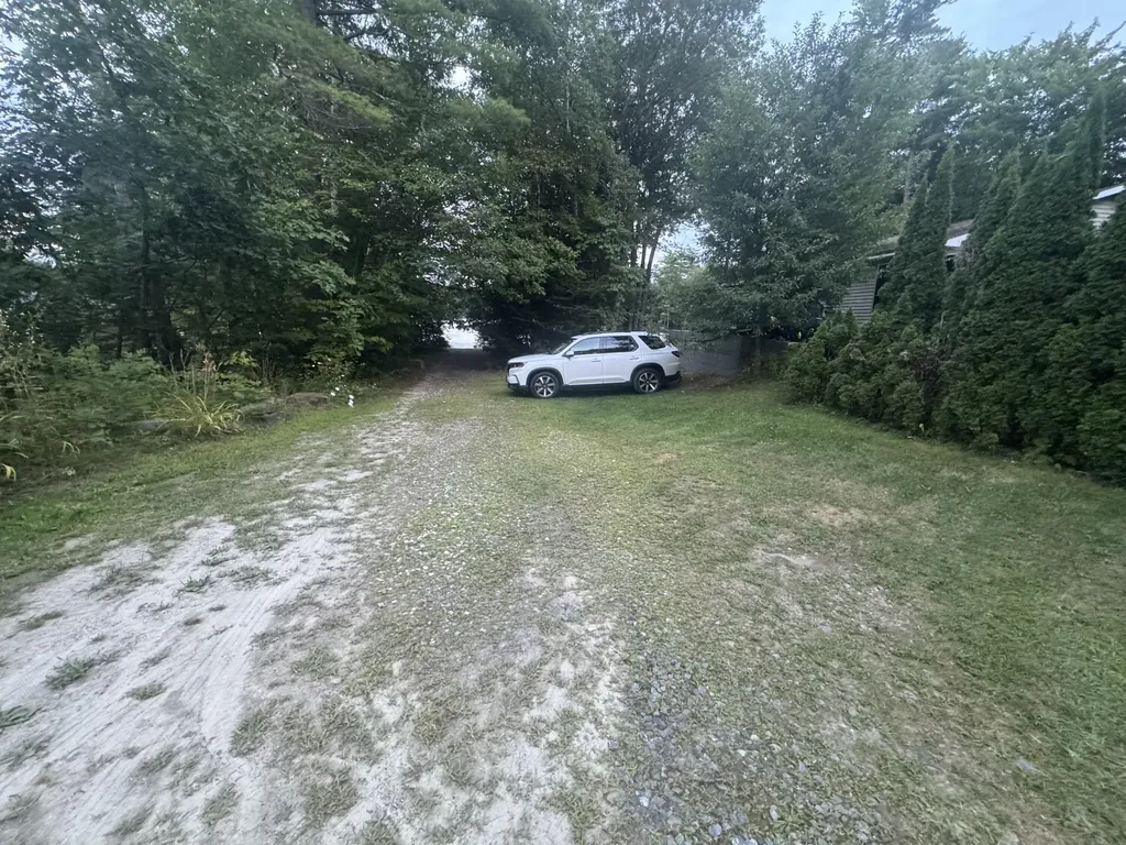 46 Chipmunk Lane Monmouth ME 04259