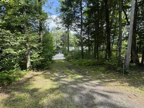 46 Chipmunk Lane Monmouth ME 04259