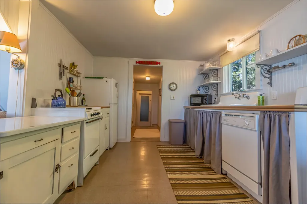 614-618 Gouldsboro Point -3 Properties Shore Gouldsboro ME 04607