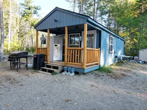 40 Trails End Lincoln ME 04457