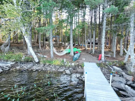 40 Trails End Lincoln ME 04457