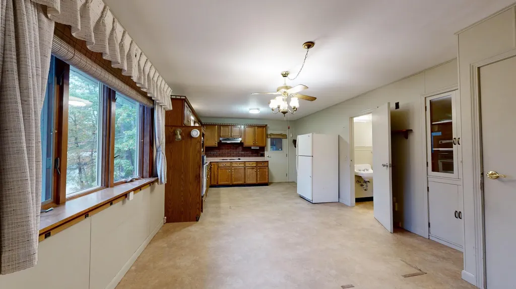 246 Montello Street Lewiston ME 04240