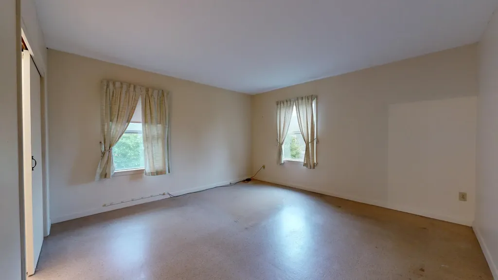 246 Montello Street Lewiston ME 04240
