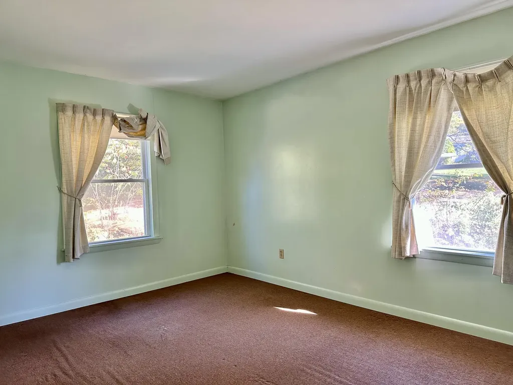246 Montello Street Lewiston ME 04240