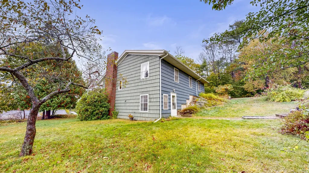246 Montello Street Lewiston ME 04240