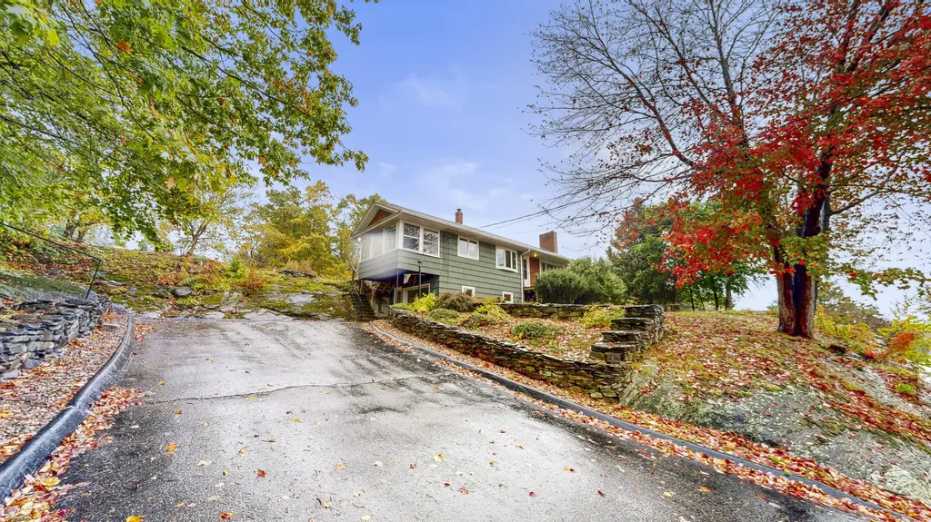 246 Montello Street Lewiston ME 04240