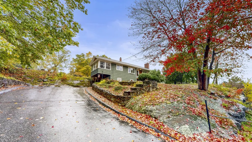 246 Montello Street Lewiston ME 04240