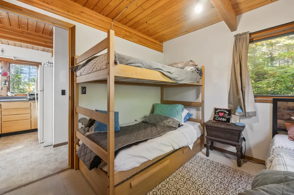 13 Narrows Way Georgetown ME 04548
