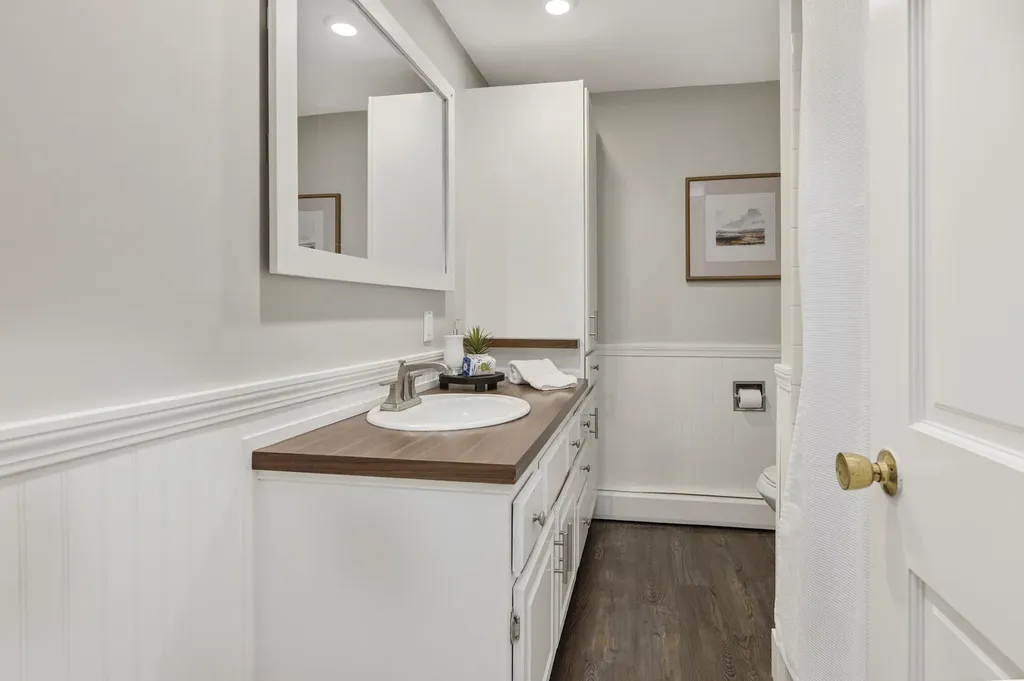 118 Greenwood Lane Portland ME 04103