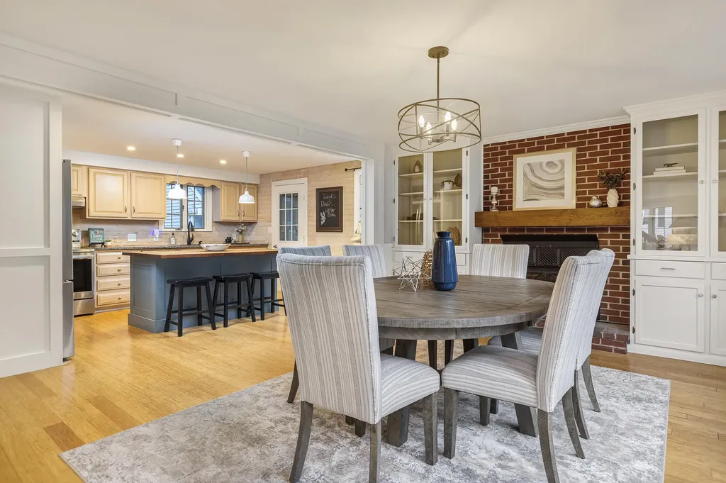 118 Greenwood Lane Portland ME 04103