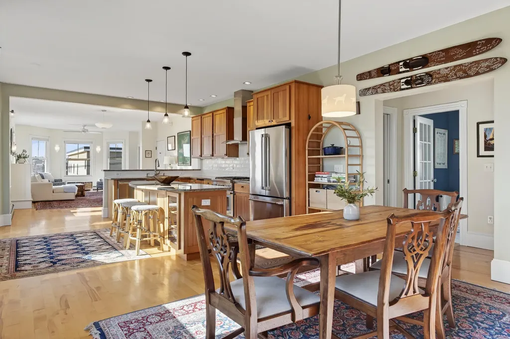 21 Sheridan Street Portland ME 04101