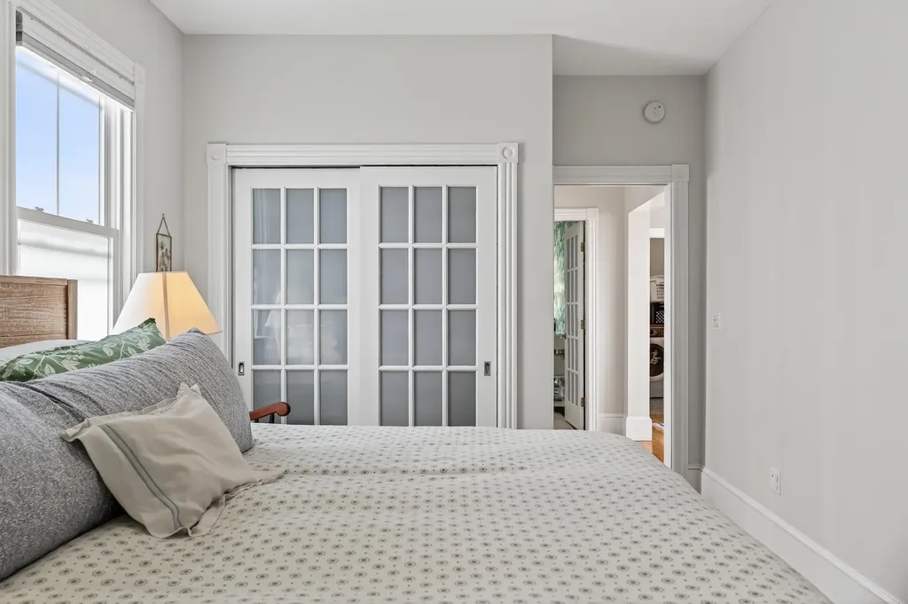21 Sheridan Street Portland ME 04101