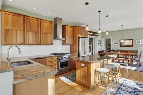 21 Sheridan Street Portland ME 04101