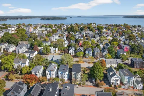 21 Sheridan Street Portland ME 04101
