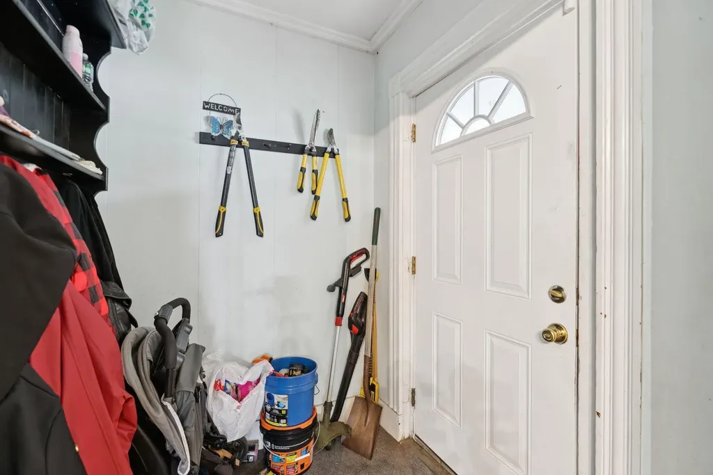 43 Elm Street Auburn ME 04210