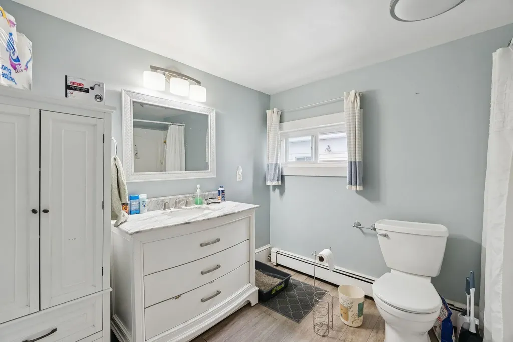 43 Elm Street Auburn ME 04210