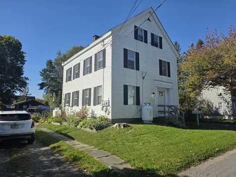 12 Gay Street Rockland ME 04841