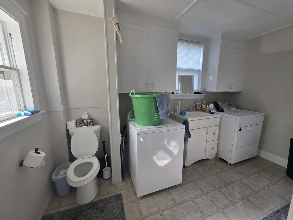 80 Rankin Street Rockland ME 04841