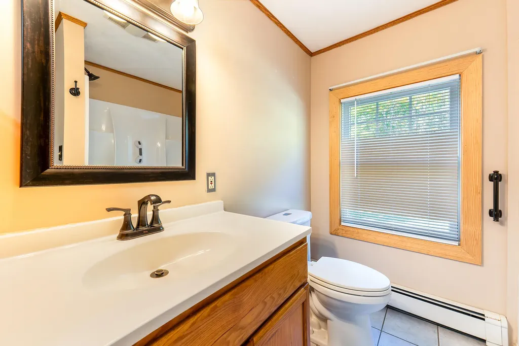 10 Loon Pond Road Sabattus ME 04280