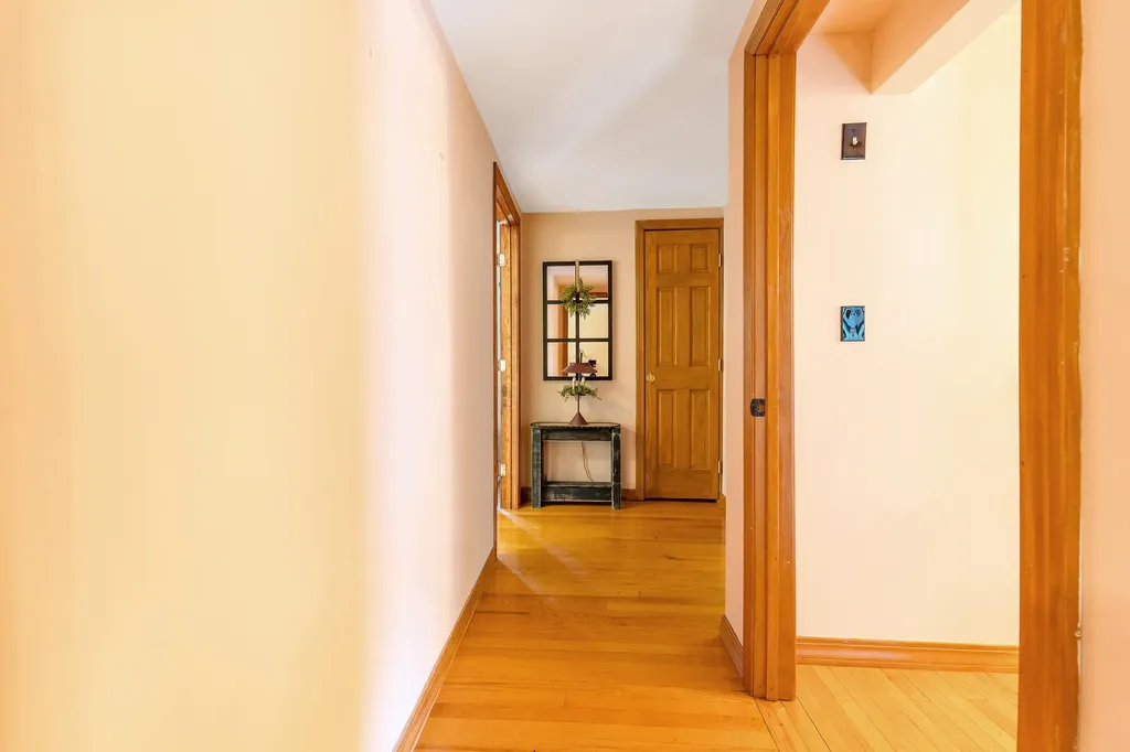 10 Loon Pond Road Sabattus ME 04280