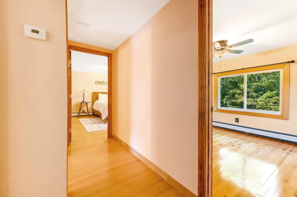10 Loon Pond Road Sabattus ME 04280