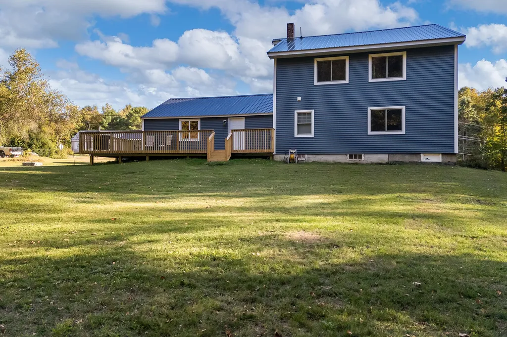 10 Loon Pond Road Sabattus ME 04280