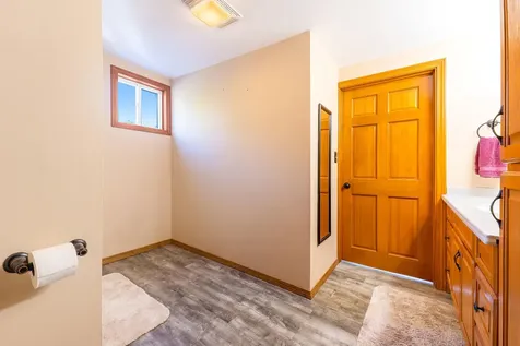 10 Loon Pond Road Sabattus ME 04280