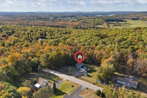 10 Loon Pond Road Sabattus ME 04280