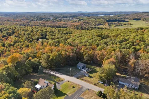 10 Loon Pond Road Sabattus ME 04280