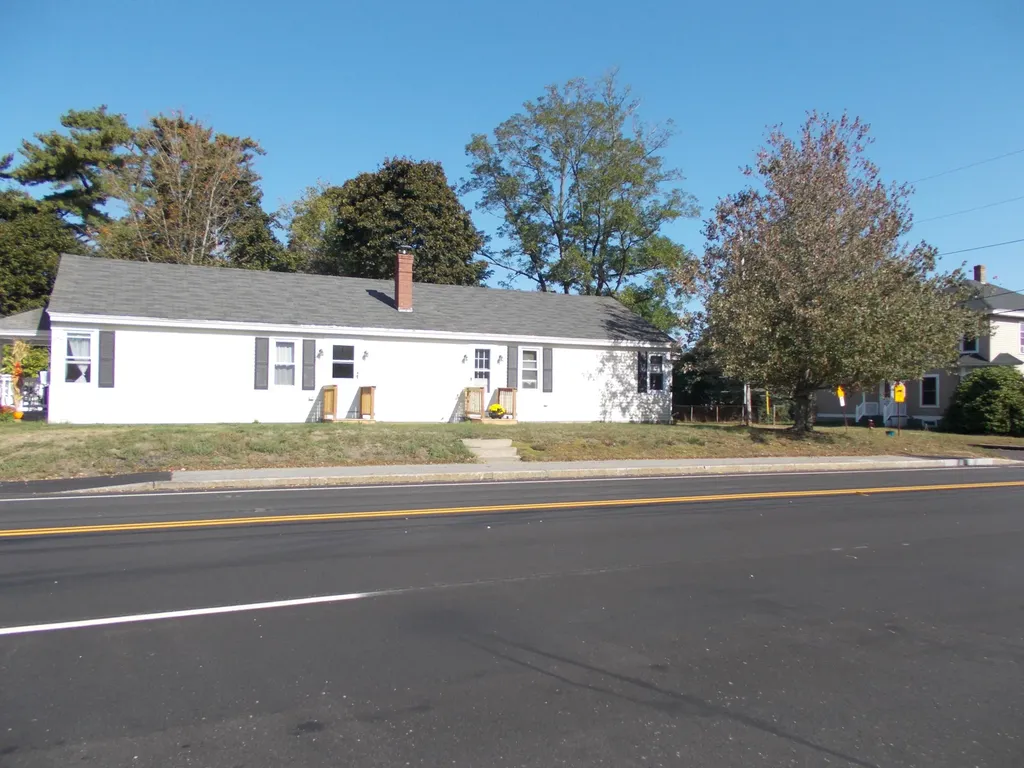 374-376 Alfred Street Biddeford ME 04005