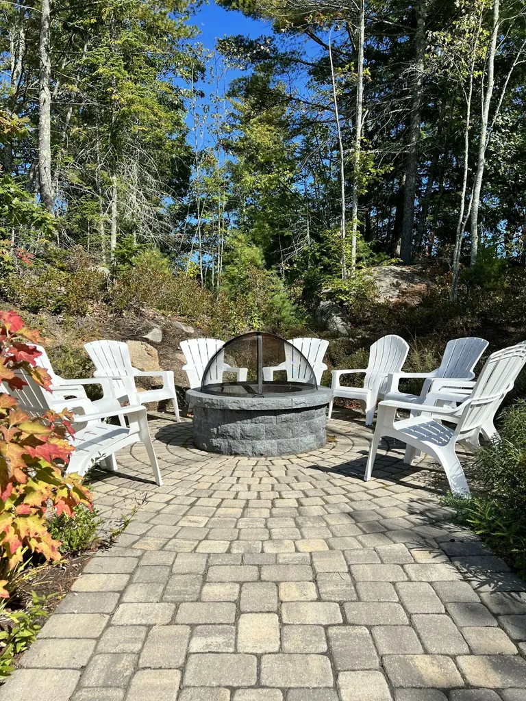 16 Sunrise Lane Arundel ME 04046