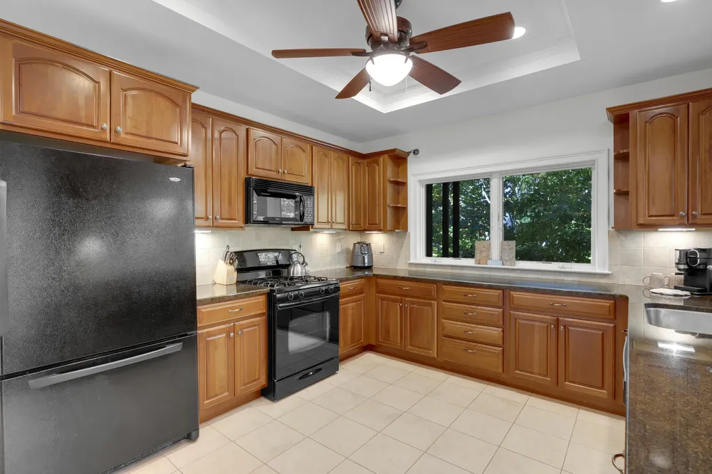 52 N Bridgton Road Waterford ME 04088